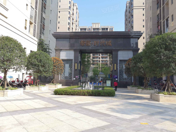 重慶市梁平區帝豪時代城采購智能化污水提升裝置一臺